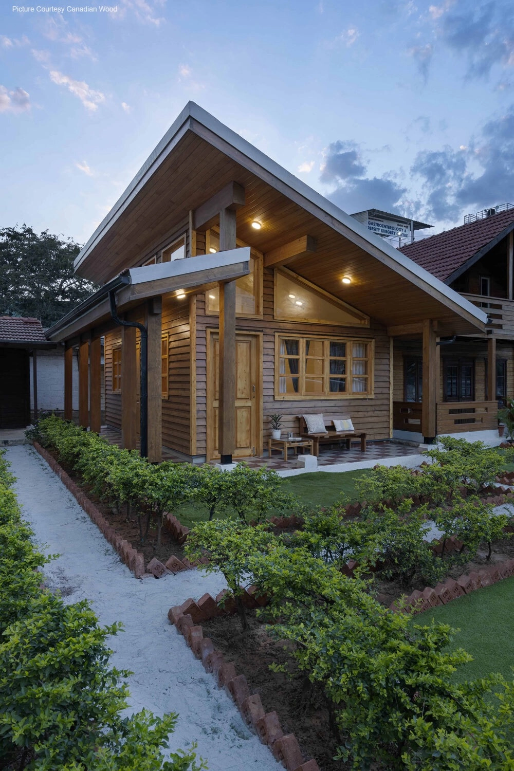 Modern Resort - Image 26 of 108